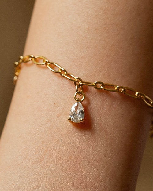 Figaro Charm Bracelet Golden